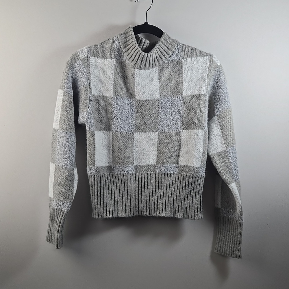 Poof Gray & White Sweater Size S